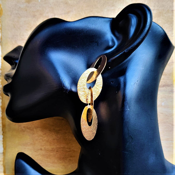 Loop in a Loop Earrings Jewelry Ear Rings Earrings Agtukart