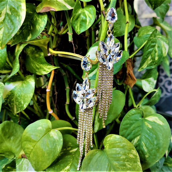 Glass Stone Fancy Danglers White Jewelry Ear Rings Earrings Agtukart
