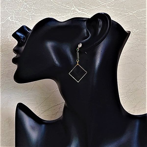 Black and Gold Diamond Shape Earrings Jewelry Ear Rings Earrings Agtukart