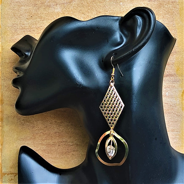 Golden Diamond Shaped Danglers Jewelry Ear Rings Earrings Agtukart
