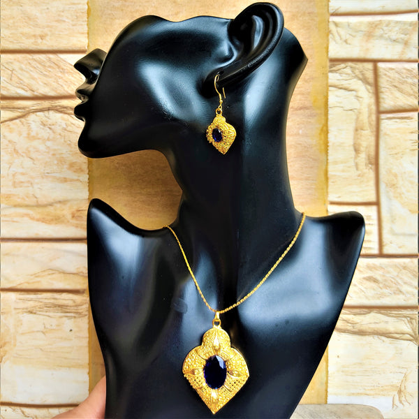 Gold and Blue Pendant Set Jewelry Set Agtukart